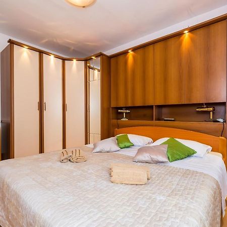 Apartment Valonija Дубровник Екстериор снимка